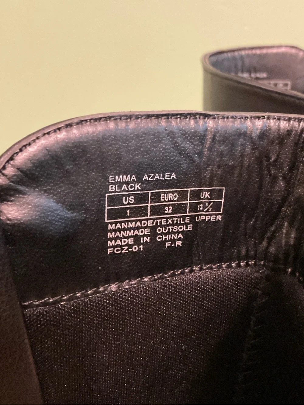 Michael Kors Emma Azeala Girls Riding Boots Black size 1